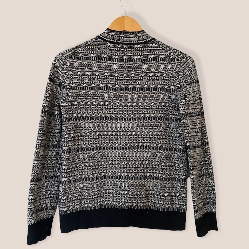 ROOTS Patterned Stretchy Sweatshirt - Picture 7 of 9
